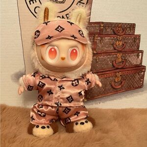 11 Adorable LABUBU pajama set